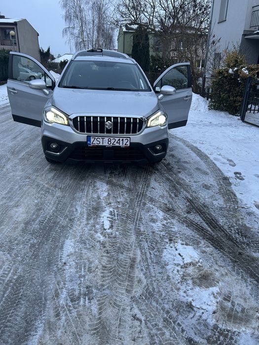 Sprzedam Suzuki  SX4 S-cross 2016
