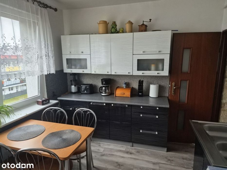 Rezerwacja !!!   Sprzedam Mieszkanie W Bloku 75,7 M2