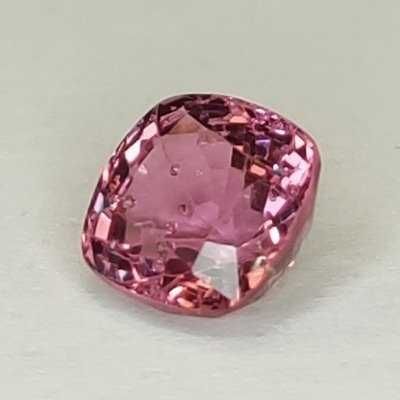 Pedra preciosa Spinel 1.33ct