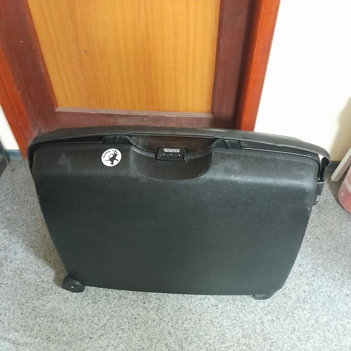 Валіза MAGNUM 65*50