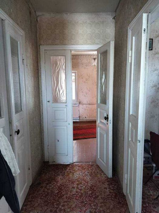 Продам дом и жилой флигель в Мерефе!