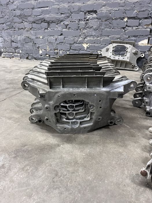 Кронштейн КПП лапа коробки балка ауді Audi A4 B8 А5 Q5 А4 В9 кріплення