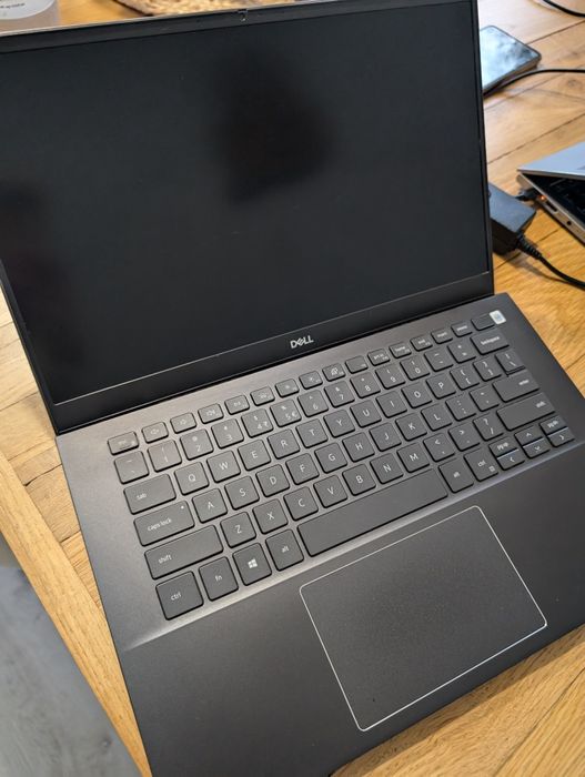 Laptop Dell Vostro 5401 14" i5/8GB/SSD512GB WIN11PRO