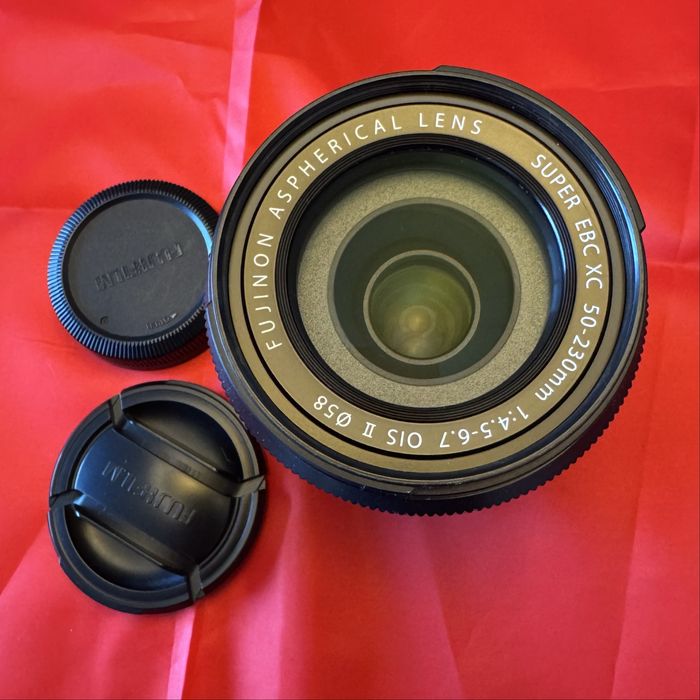 Fuji XC 50-230/3.5-6.7 OIS II em estado excelente