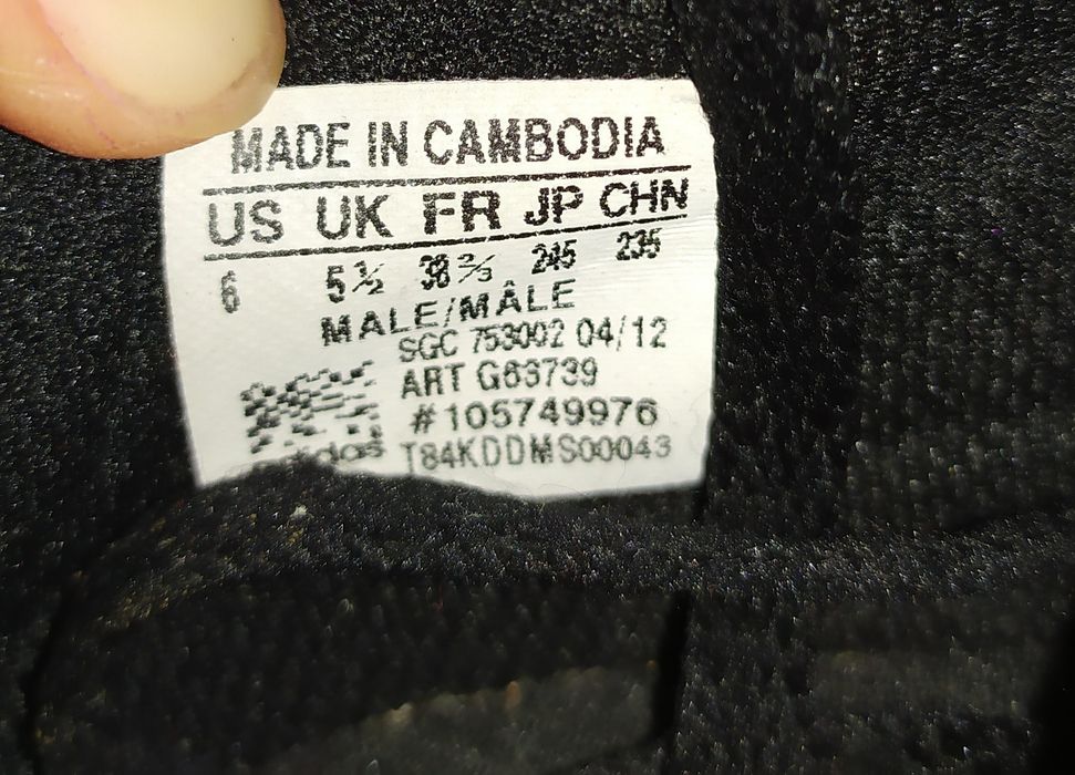 Adidas Korki piłkarskie r. 38 / 23,5 cm