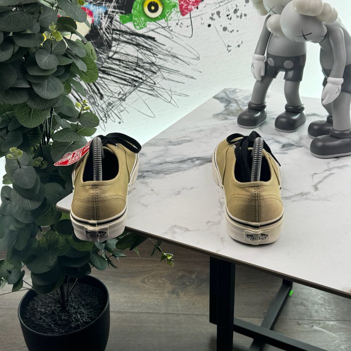 Нові кросівки Vans Authentic 37 розмір E607
