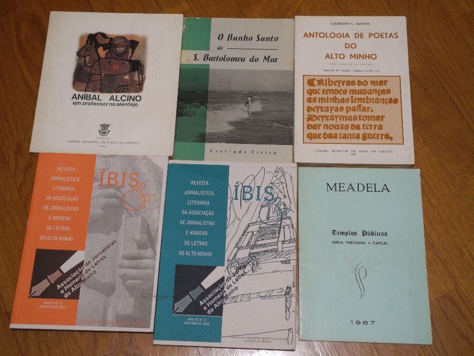 Revista Caminiana e outros livros sobre Viana do Castelo