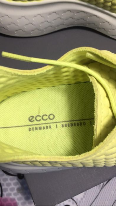 Кросівки ЕССО шкіра жіночі 40 розмір