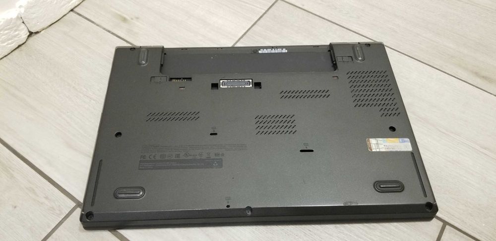 Ноутбук Lenovo ThinkPad t440s (i7-4600U) ram 8GB