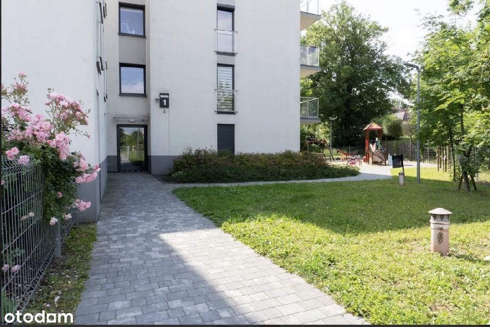 Stylowe mieszkanie w nowoczesnym budownictwie – Opole, garaż + komórka - Widok 2