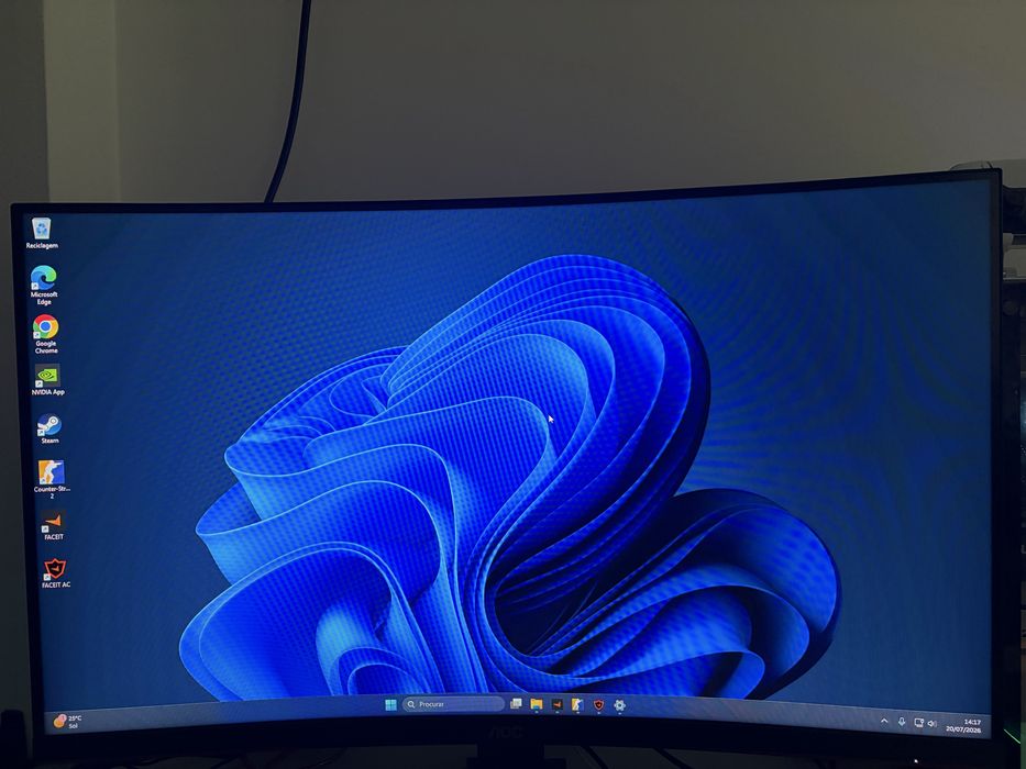 Desktop gaming Como novo