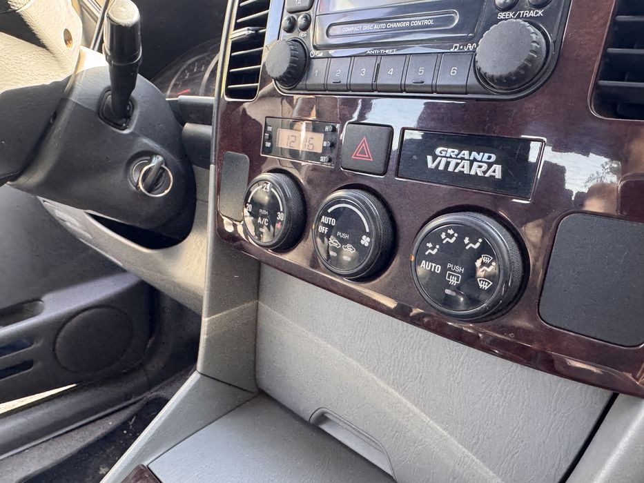 Продаю Suzuki Vitara XL7