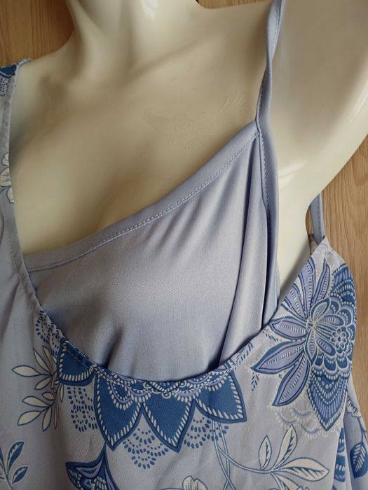 Блузка блуза топ Avenue uk 30-32 р.64-66