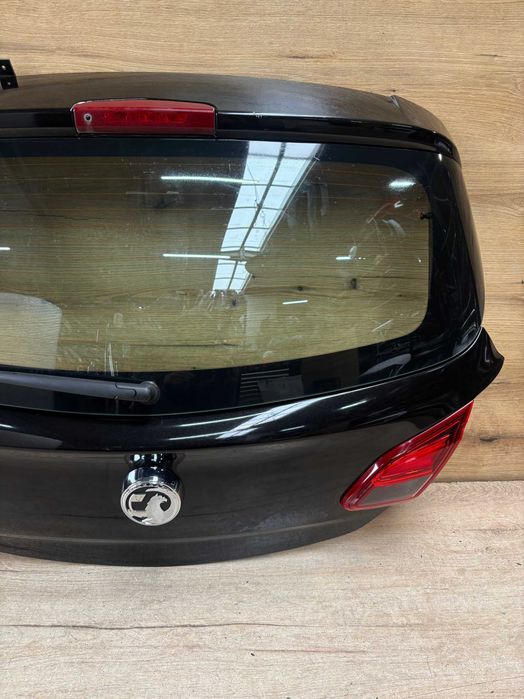 klapa bagażnika opel corsa e