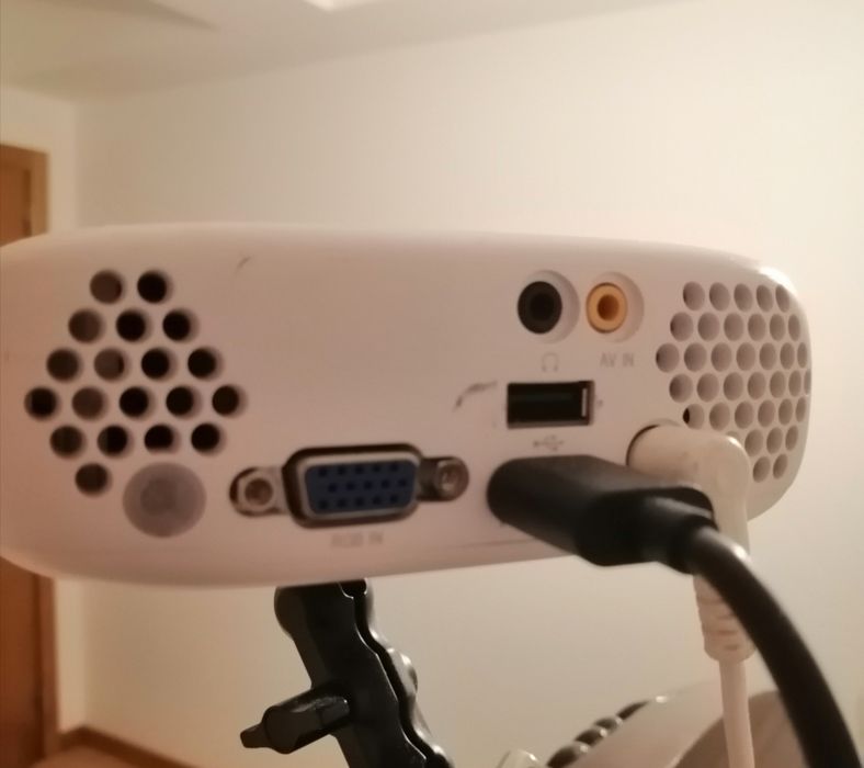 LG Minibeam PW600G