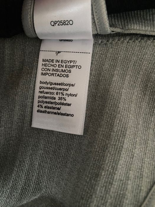 Majtki stringi Calvin Klein M Thongs 3 pak