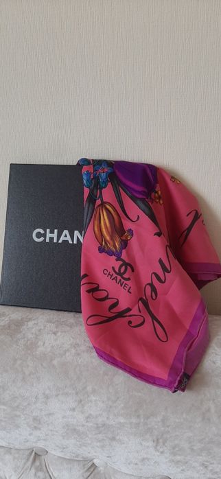 Шёлковый палантин