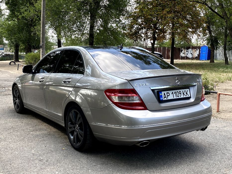 Mercedes-Benz C-Class 2008 VIN WDDGF81X78F142111 фото оголошення 5 з 16