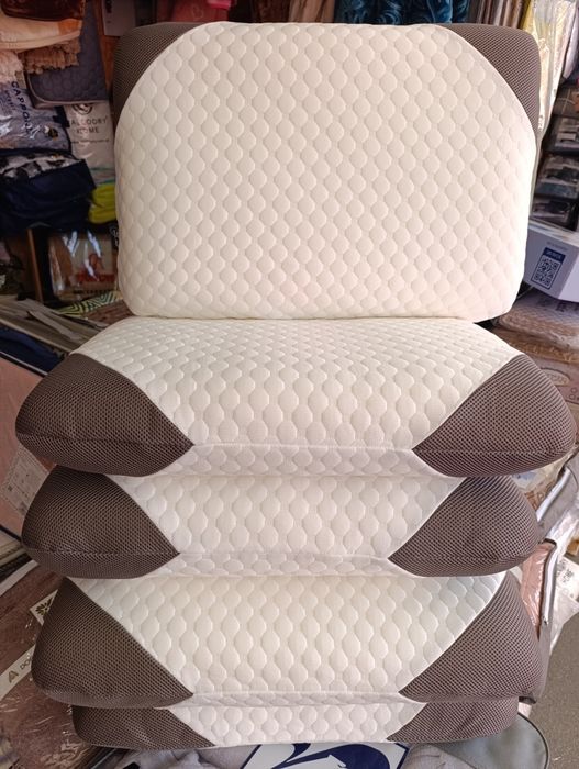 Подушка анатомічна ортопедична Memory Foam. Cappone, Туреччина.