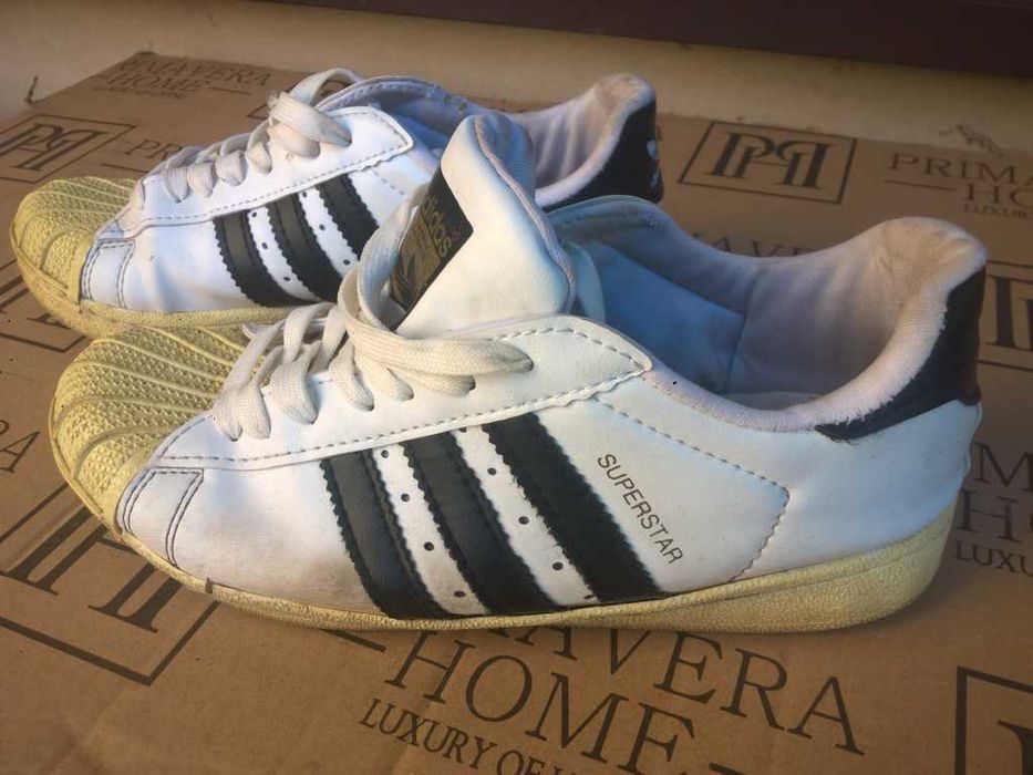 Buty sportowe ADIDAS SuperStar Białe Trampki młodzieżowe rozm39 Modne