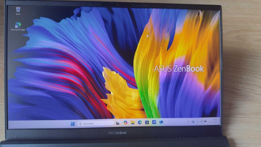 Ultrabook Zenbook 14 UX425E