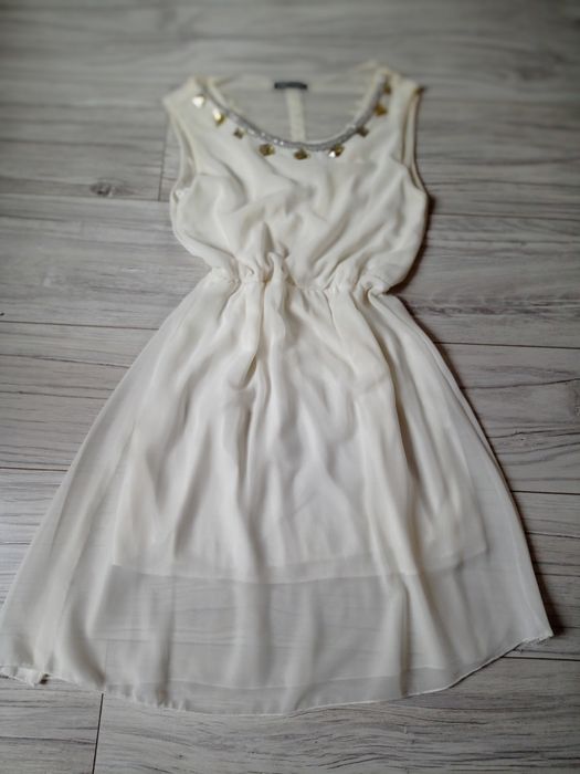 Ślicznie zdobiona letnia sukienka roz s/m