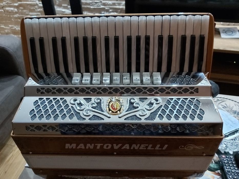 Akordeon Mantovanelli