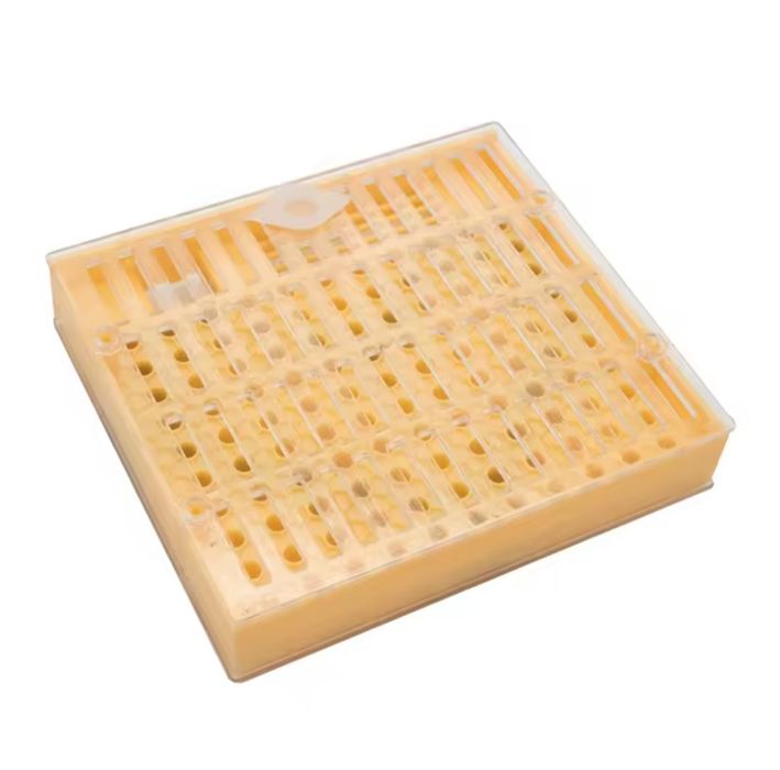 Zestaw do hodowli matek pszczelich Nicot