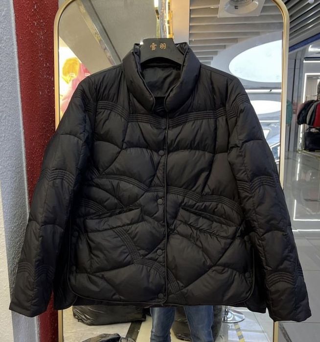 Колекція осінь демісезон пухові куртки бомбери пуховики mango zara h&m