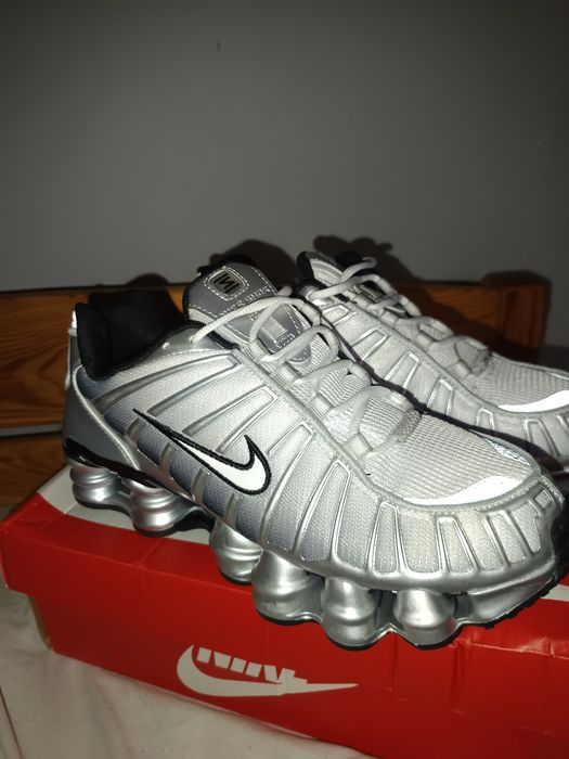 Nike Shox 42 Srebrno-biało-czarne