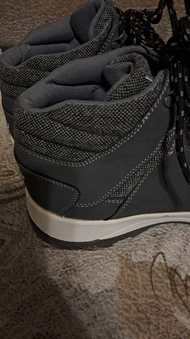 Чоловічі черевики Vty