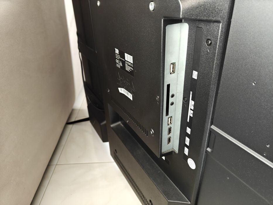 TV TD Systems 50” 4K LED – Excelente estado