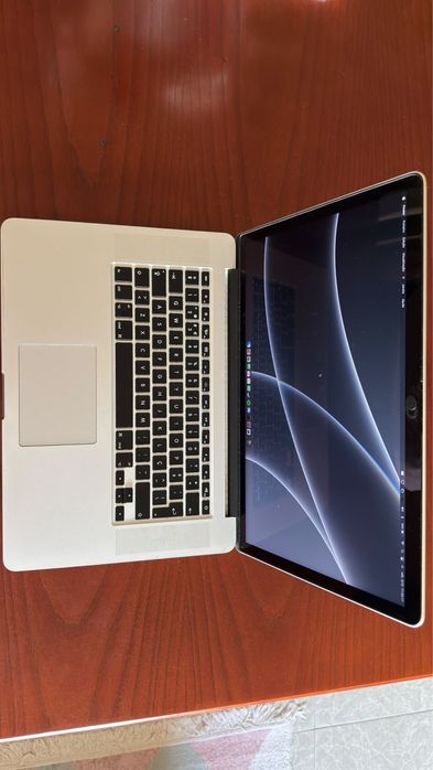 Macbook Pro 15”