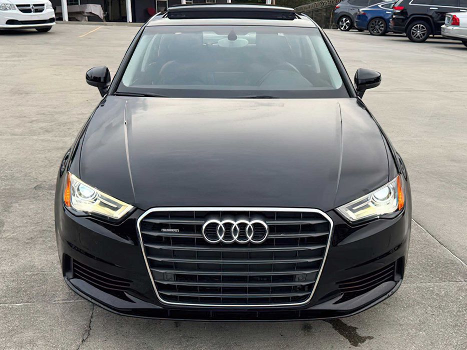 Audi A3      2015
