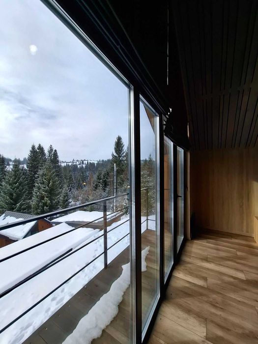 Продаю котеджне містечко в Яблуниці (Буковель). Працюючий бізнес.