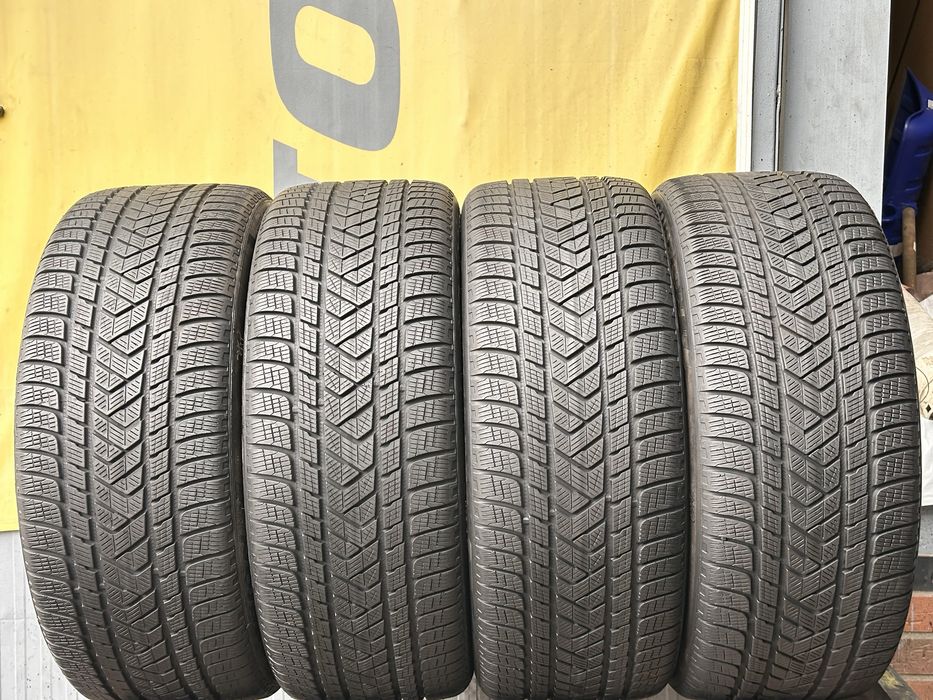 Шины зимние 285/40/R22 Pirelli Scorpion Winter