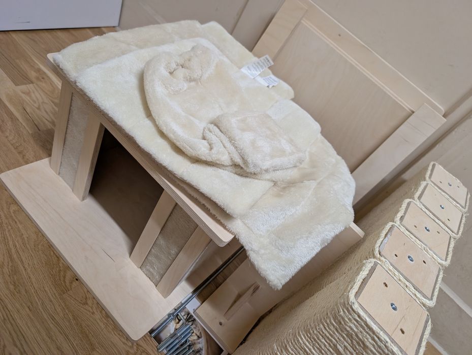 Natural Paradise Drapak Sufitowy dla Kota Orchid Vanda Krem do275cm ZW