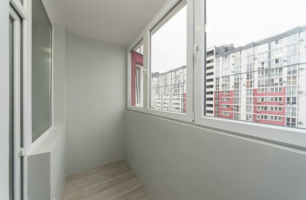 Київ, оренда на добу. При відключенні світла - ліфти працюють, вода є.