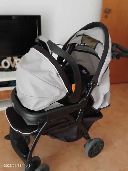 Carrinho de bebé 2 em 1