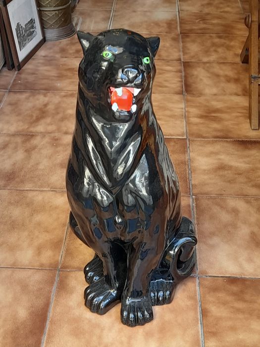 Pantera Negra em loiça - Boavista - Leopardo, Papagaio, cães - Barro