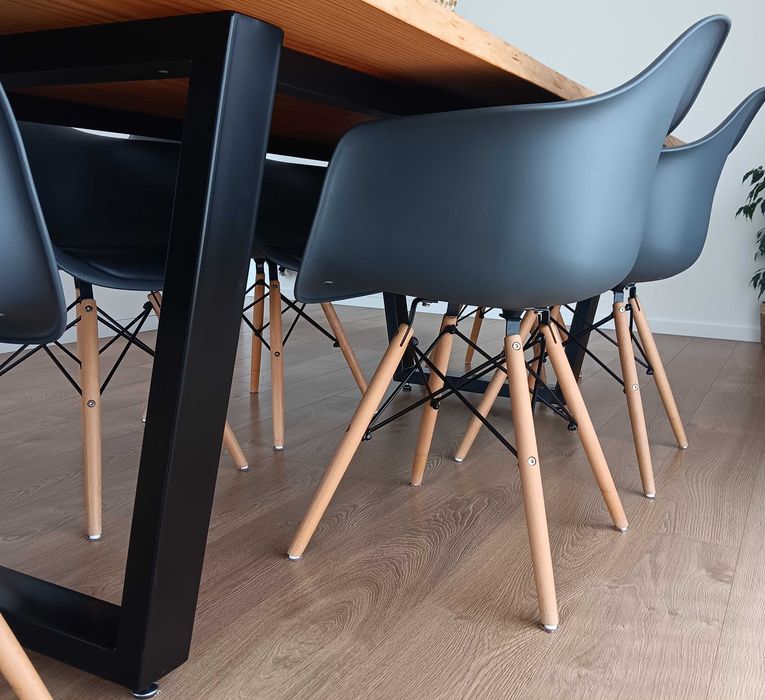 Seis Cadeiras cinza estilo nórdico, com braços