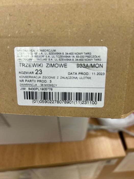 Buty wojskowe zimowe r.23