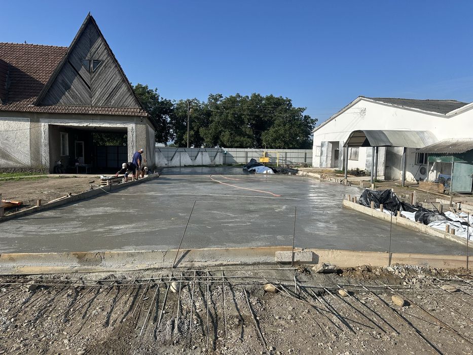 Виконуєм будівельні роботи