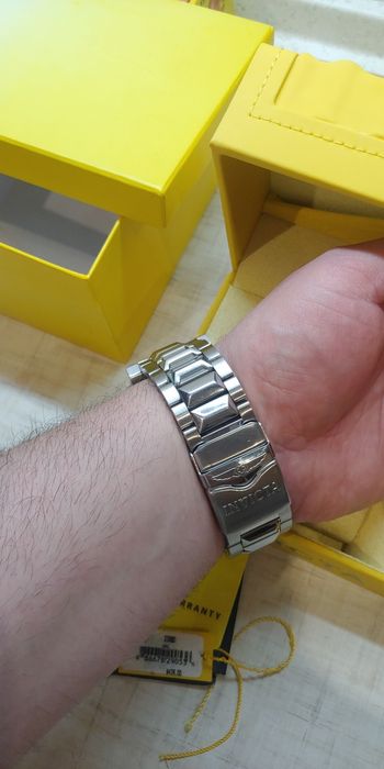 Швейцарський годинник Invicta Excursion 23900