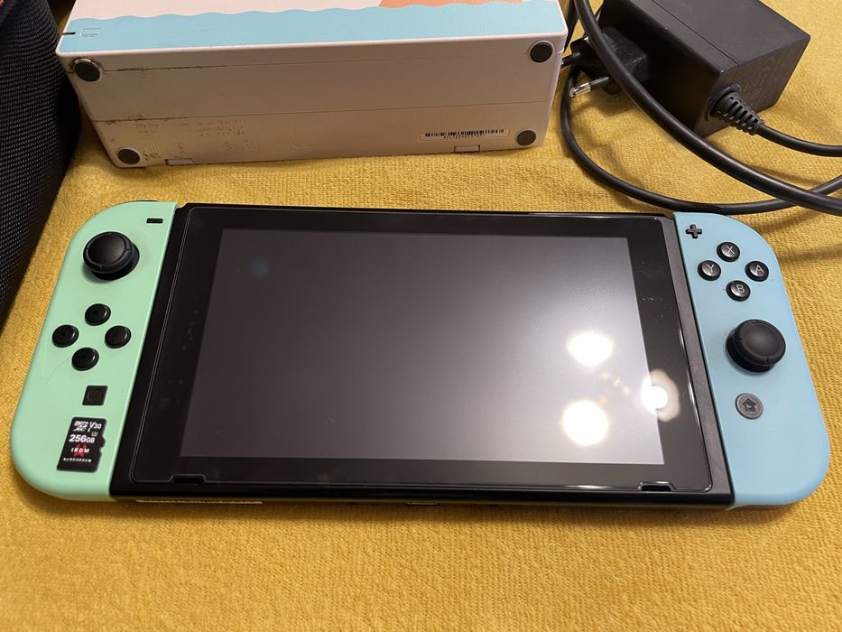 Nintendo Switch Edycja Animal Crossing