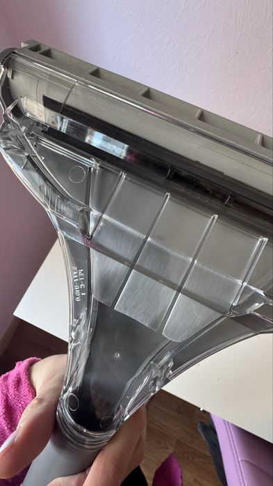 Продпм насадку для миття килимів від Karcher Puzzi 8/1