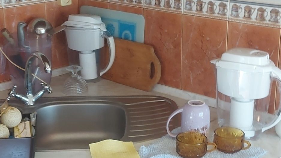 Продам кувшин для воды 2 шт