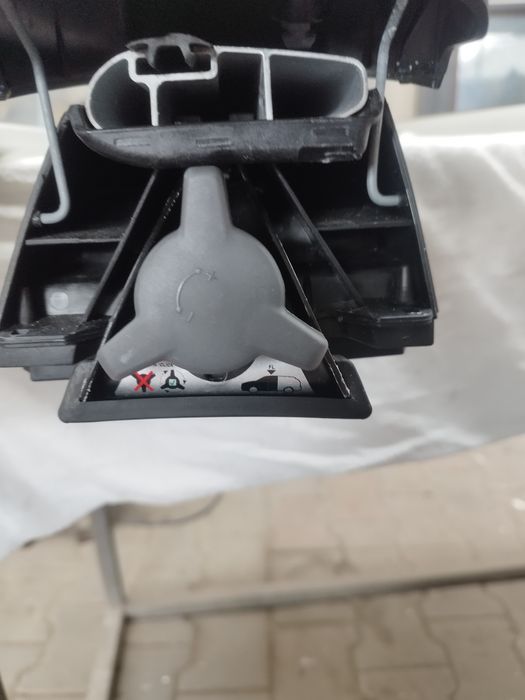 Sprzedam bagażnik dachowy Belki Volvo xc60 xc90 v90 v60 s60