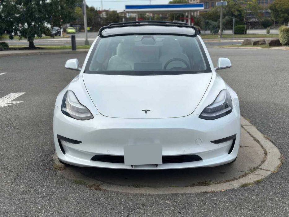Tesla Model 3 Performance      2020