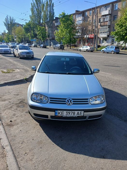 Volkswagen Golf 4